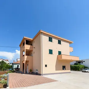Robi Apartment