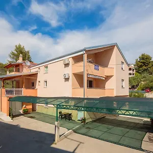 Apartament Krzelj, Trogir